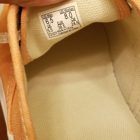 new Van's - Picture 10 of 10